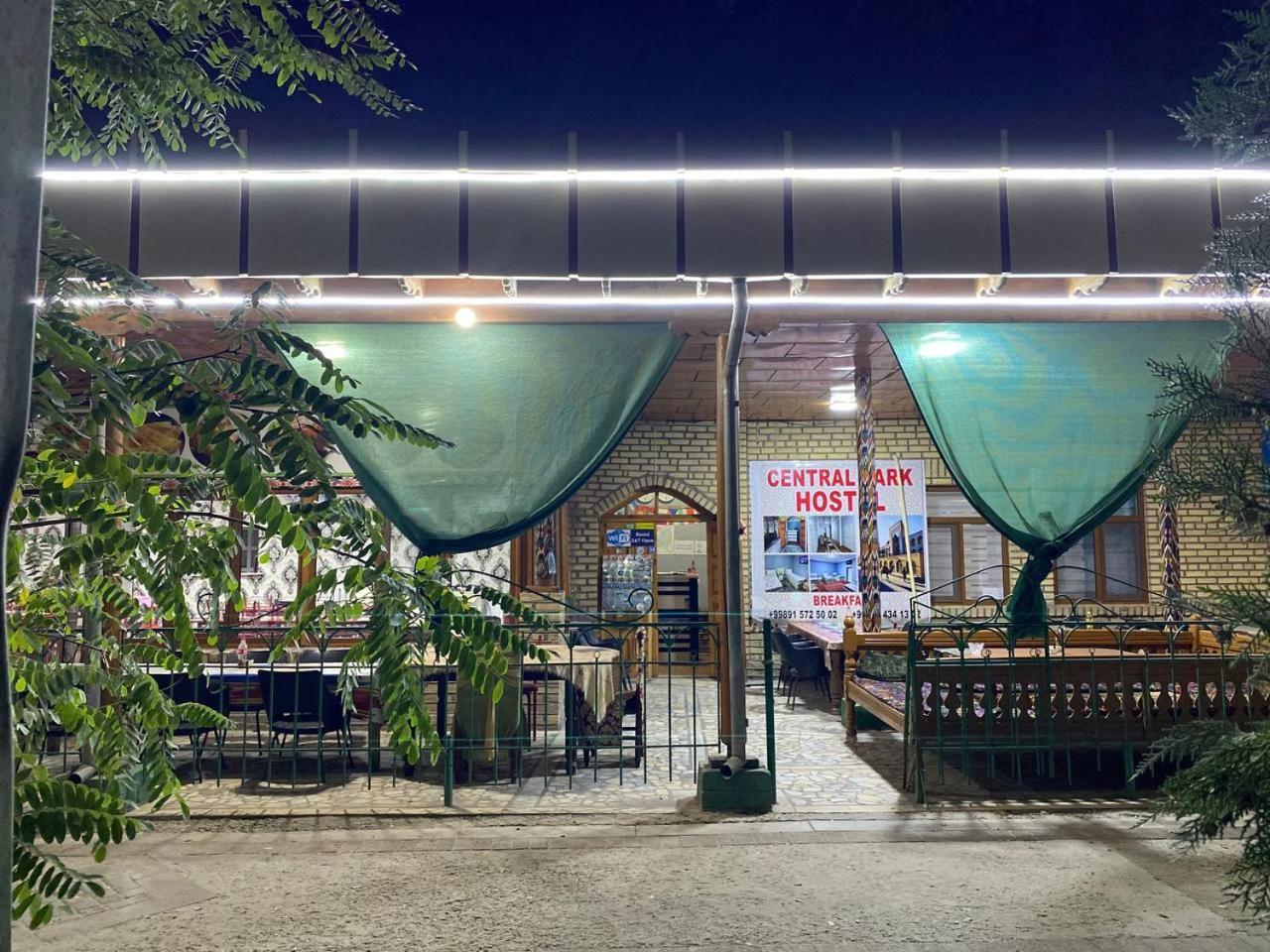 Central Park Hostel Khiva Ngoại thất bức ảnh