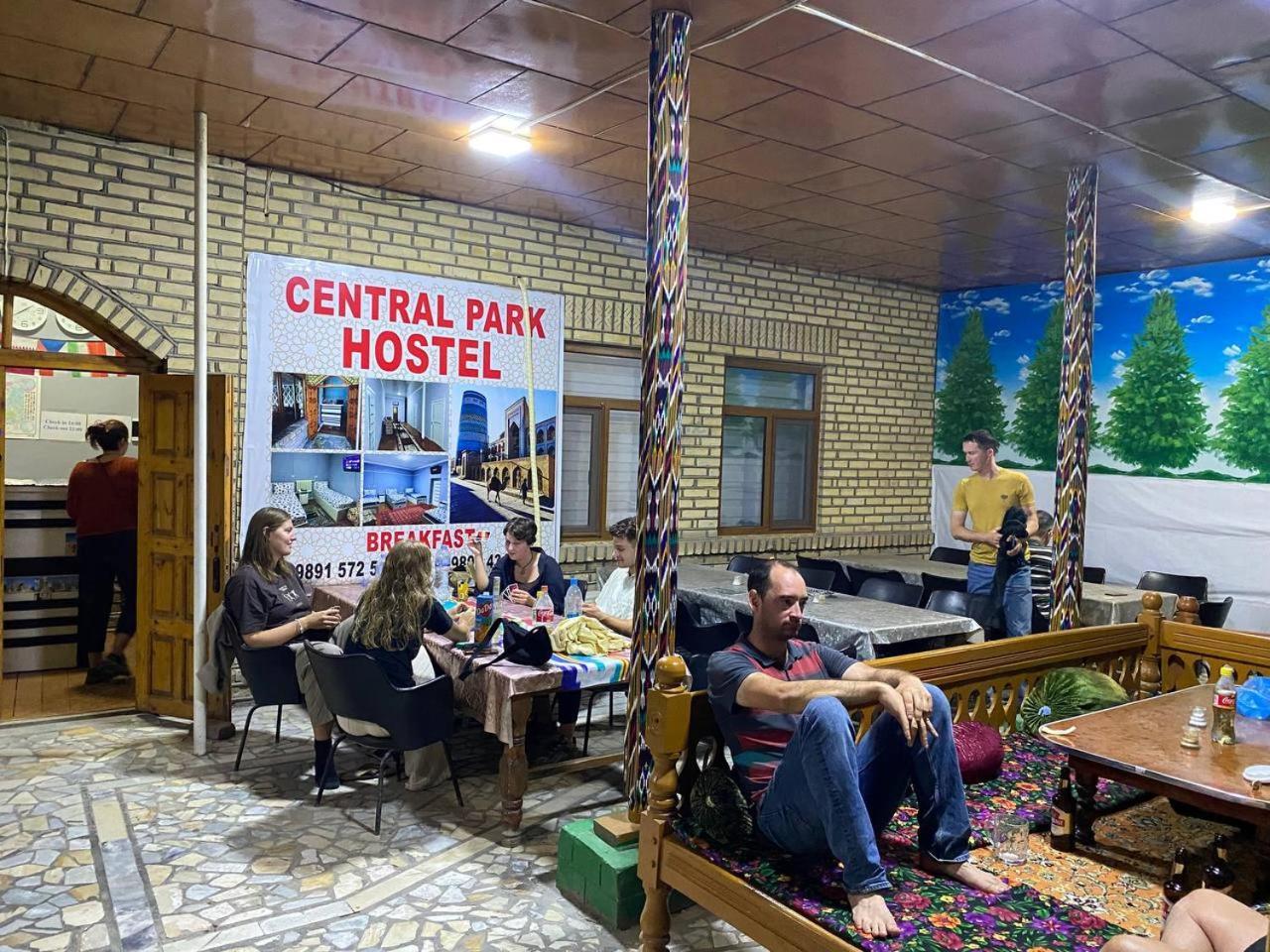 Central Park Hostel Khiva Ngoại thất bức ảnh