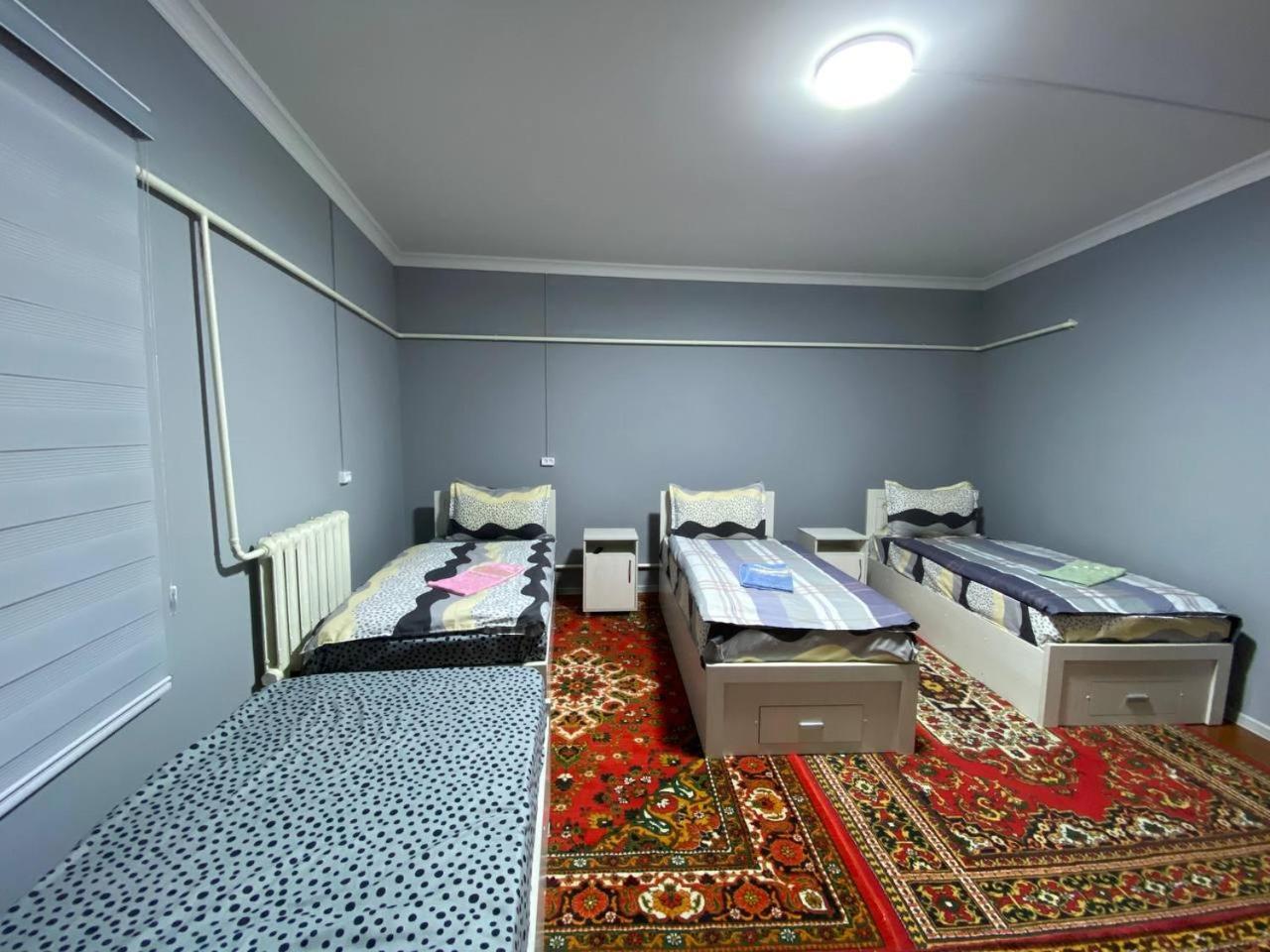 Central Park Hostel Khiva Ngoại thất bức ảnh