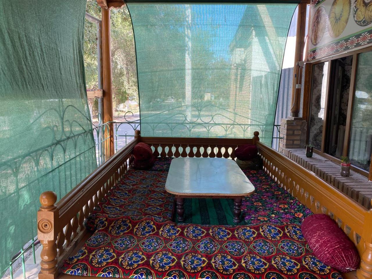 Central Park Hostel Khiva Ngoại thất bức ảnh
