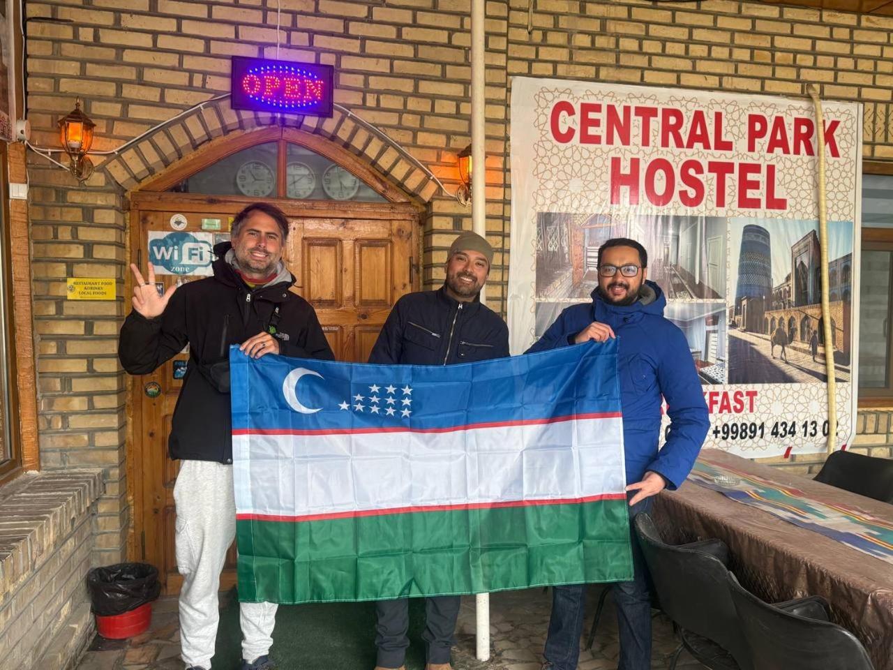 Central Park Hostel Khiva Ngoại thất bức ảnh