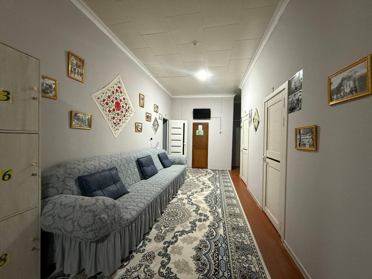 Central Park Hostel Khiva Ngoại thất bức ảnh