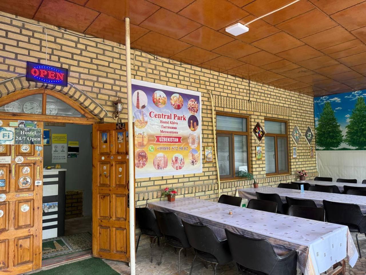 Central Park Hostel Khiva Ngoại thất bức ảnh